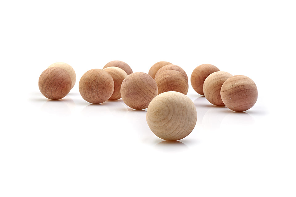 COLLIER NOIR | scented wooden balls
